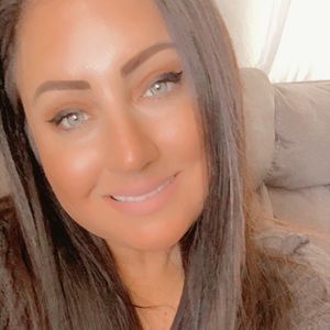 Meet your Posher, Tiffany